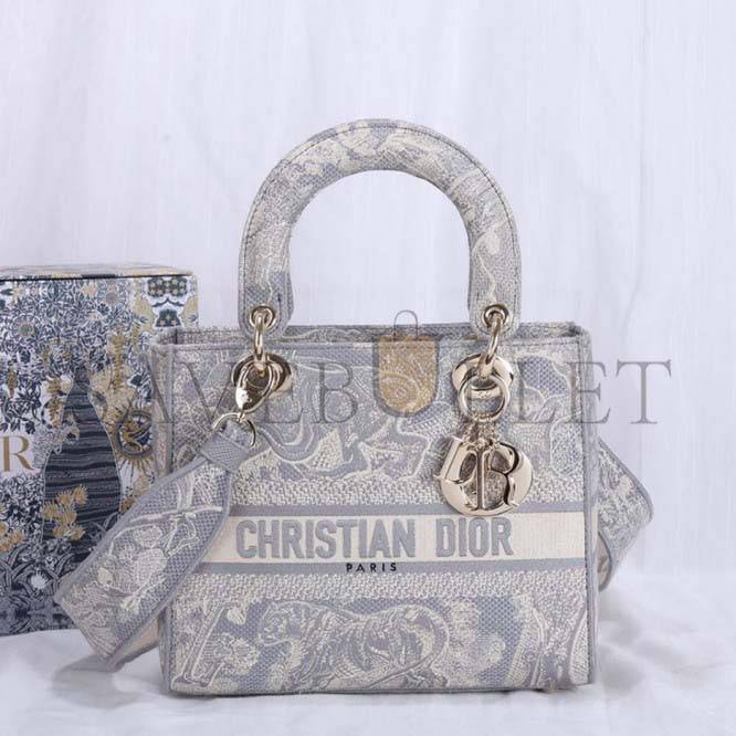 DIOR MEDIUM LADY D-LITE BAG M0565ORGO_M932 (24cm*20cm*11cm)